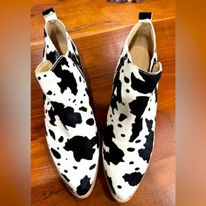 Volatile Gracemont Western Inspired Ankle Booties